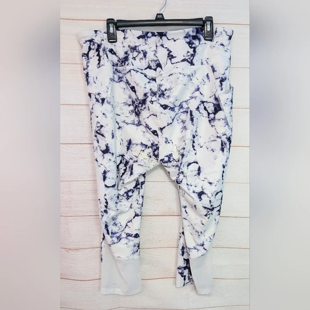 Nwot Old Navy Power Soft Light Marble Print Leggings Size XXL - Picture 5 of 10